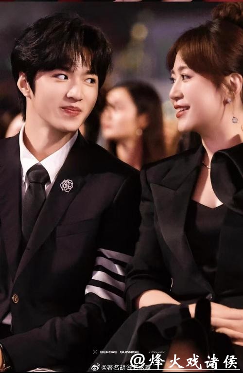 马丽刘耀文真情演绎母子情,张艺谋称其天赋适合电影舞台 马丽刘耀文真情演绎母子情,张艺谋称其天赋适合电影舞台