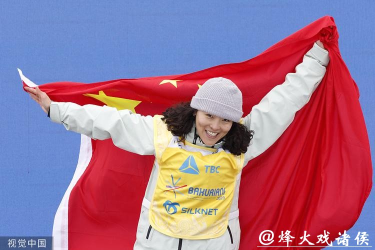 单板滑雪运动员蔡雪桐“我做到了最好的自己” 单板滑雪运动员蔡雪桐“我做到了最好的自己”