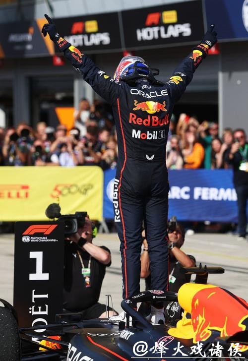 F1迈阿密站冲刺赛：诺里斯夺冠 维斯塔潘仅排第17