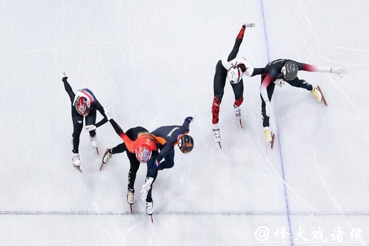 冬奥会短道速滑1000米 中国“龙”米兰“破冰” 冬奥会短道速滑1000米 中国“龙”米兰“破冰”